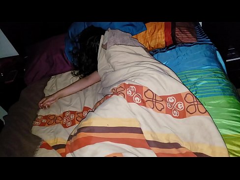 ❤️ Anak tiri memarahi ibu tirinya semasa dia tidur. ☑ Video seks di lucah ms.hentai-id-tv.ru ❌️❤